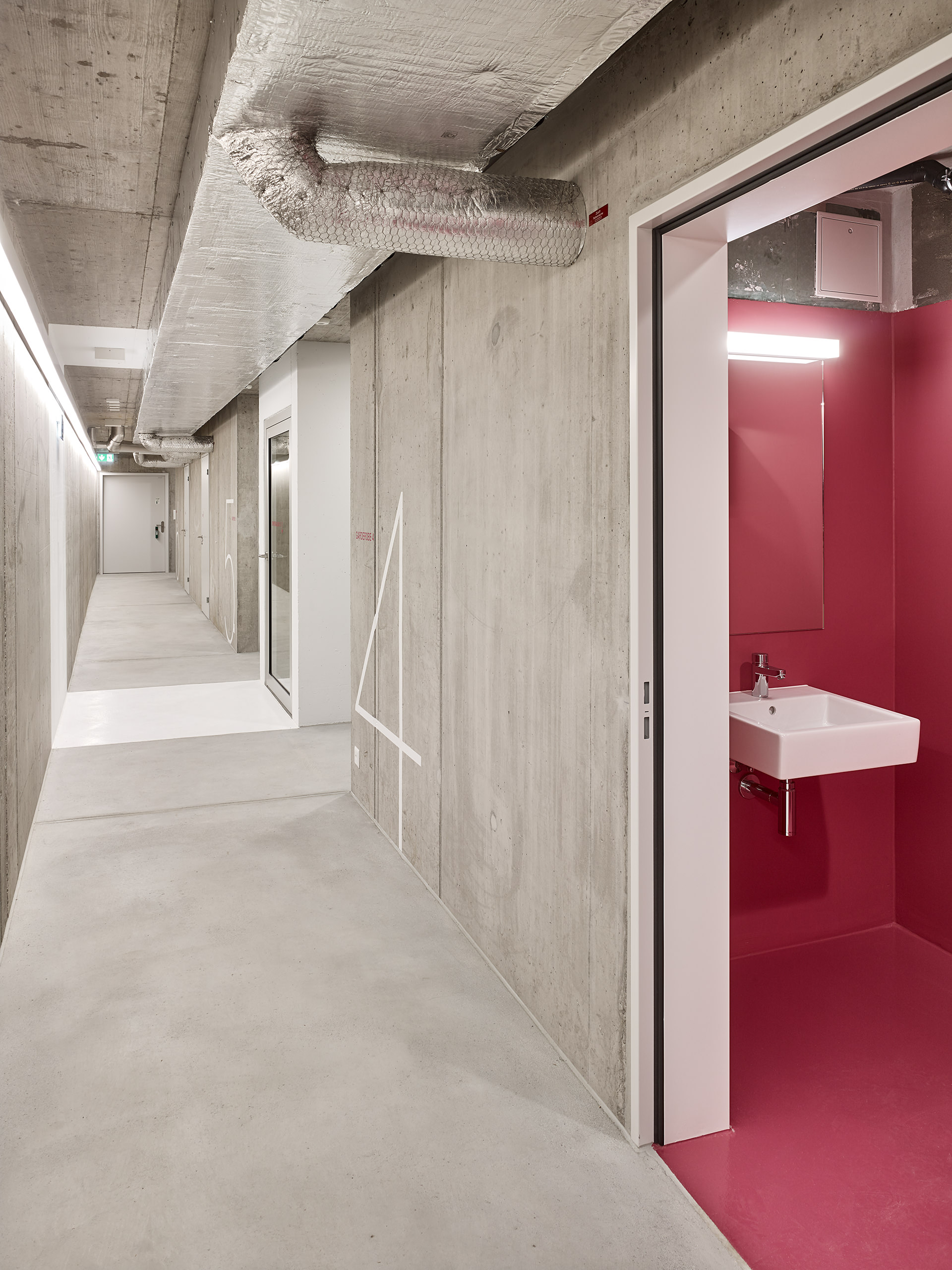 Dreifachturnhalle Kantonsschule Wettingen